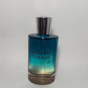 Juliette Has a Gun Vanilla Vibes Women's Fragrance - Blue Gradient Bottle
